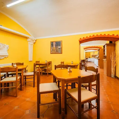 Hotel Atos 3*
