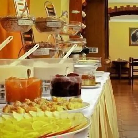 アトス 3* プラハ