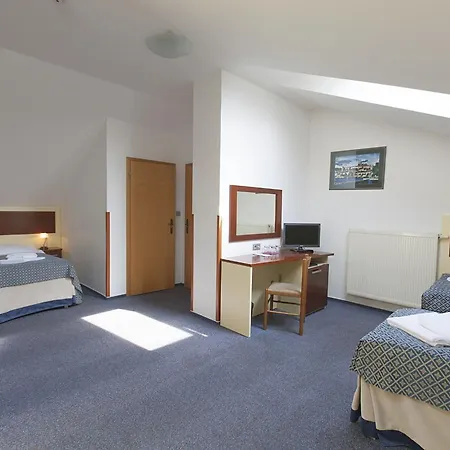 Hotel Atos 3*