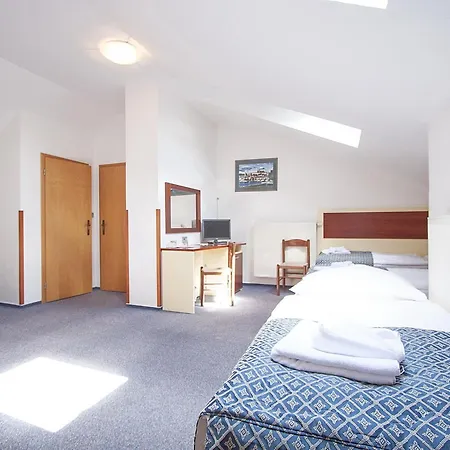 Hotel Atos 3*