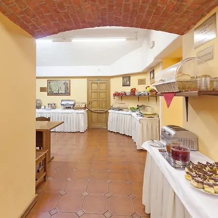 Hotel Atos 3*