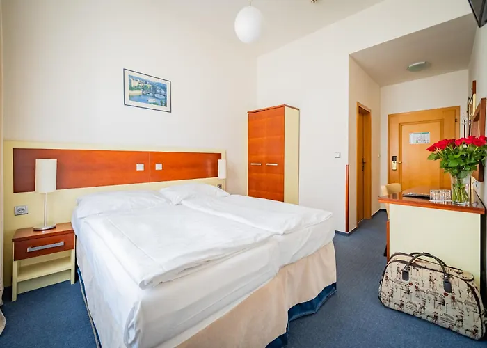 Atos 3* Prag