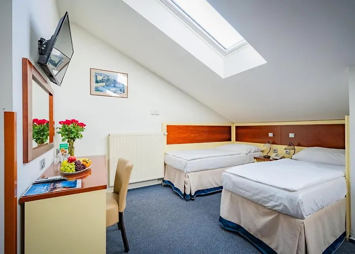 Atos 3* Prag