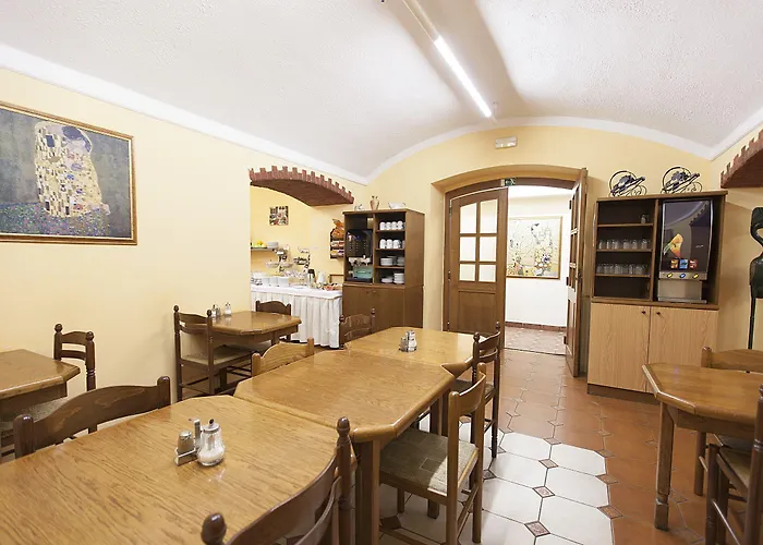 Atos מלון פראג