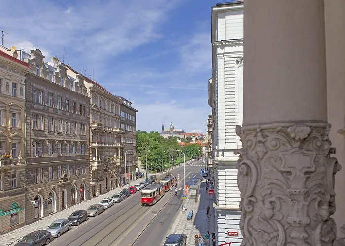 أتوس