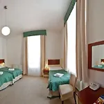 أتوس فندق براغ