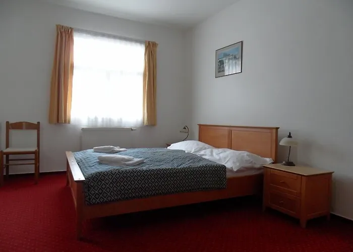 Atos Hotel 3*