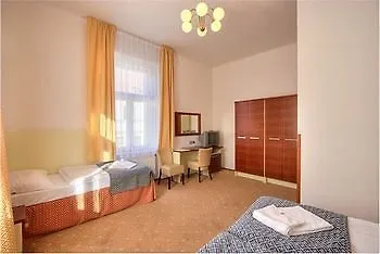Atos Szálloda 3*