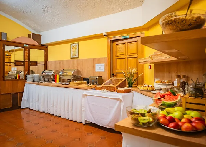 Atos Hotel